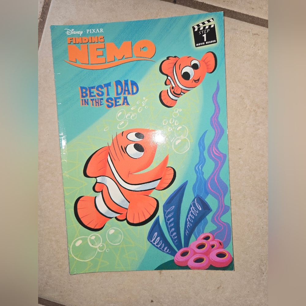 Finding Nemo: Best Dad In The Sea Chikdren's Book